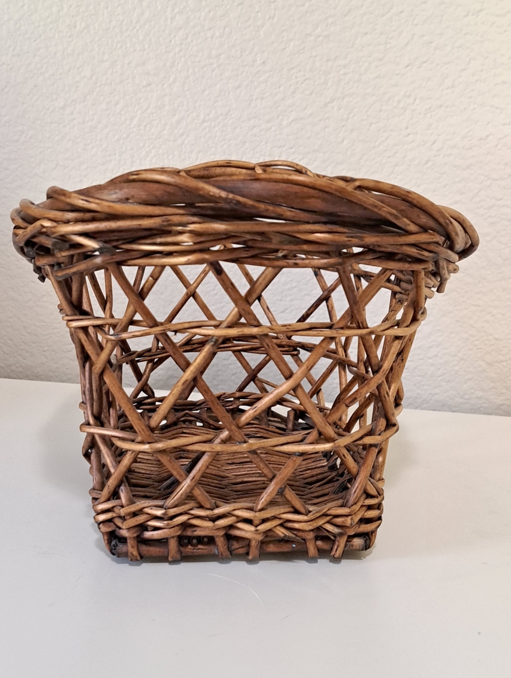Decorative Open Weave Basket (apples not included) - Picture 5 of 10